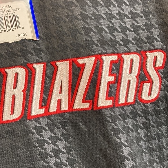 Official NBA NWT Trailblazers Shooting Shirt Jersey  L Portland Vintage 2000’s - Picture 8 of 16